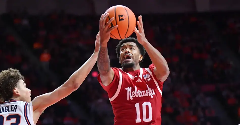 NU Falls Just Short at No. 3 Michigan