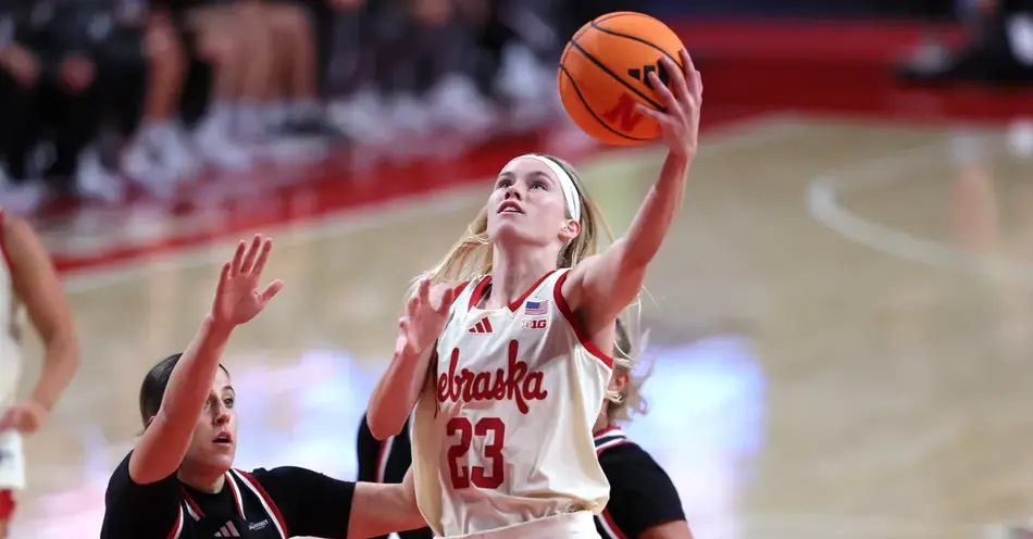 Huskers Slip Late at No. 8 Michigan