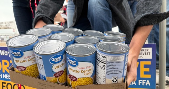 Husker Harvest Days donations help fill local food pantries