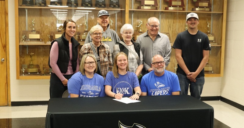 Krafka, Scheer, Hermesch, Arends, and Cole Sign To Play College Sports 