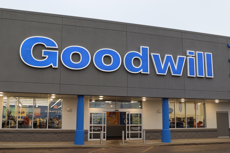 Goodwill Makes New Grand Island Location Offical