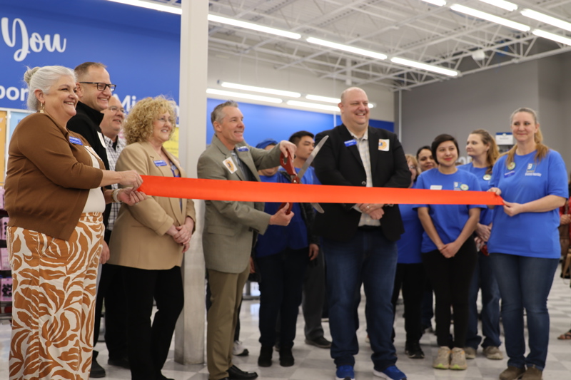 Goodwill Makes New Grand Island Location Offical